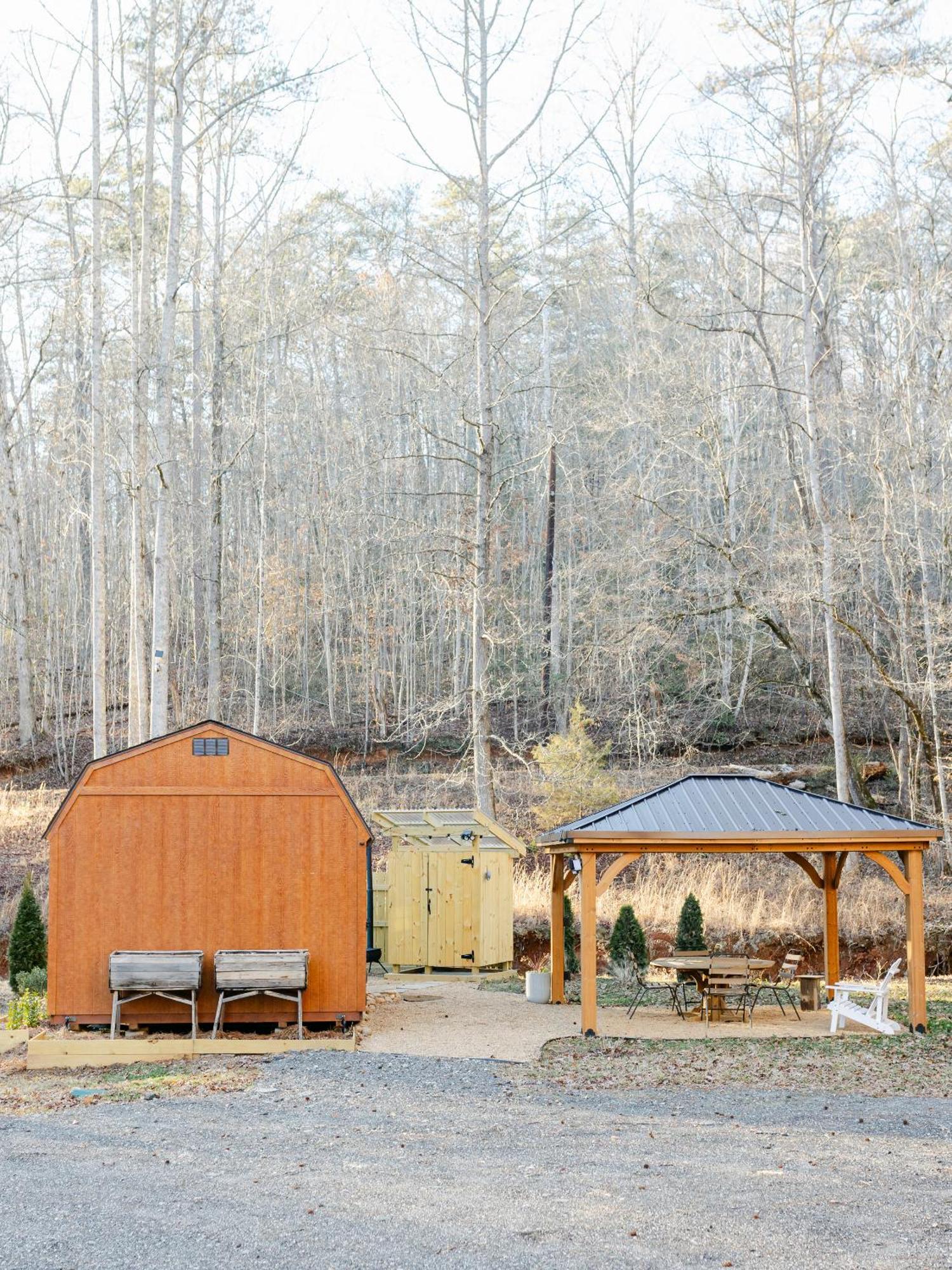Hotel Blythe Shoals Base Camp Cleveland Esterno foto